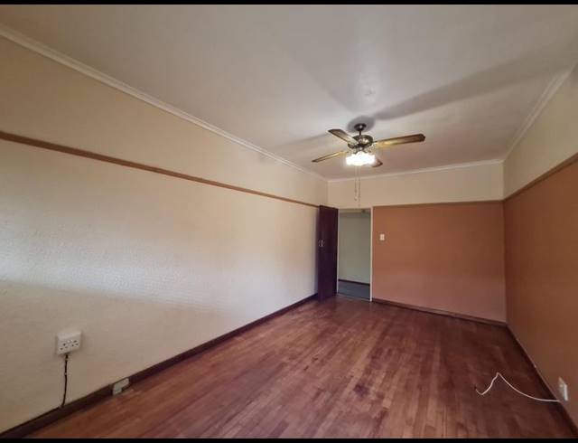 3 BEDROOM PROPERTY TO RENT IN DE LA HAYE
